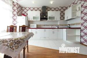 2-к квартира, посуточно, 70м2, 8/12 этаж