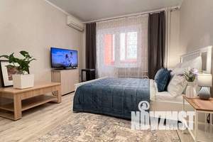 1-к квартира, посуточно, 40м2, 1/9 этаж