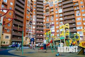 1-к квартира, посуточно, 70м2, 1/1 этаж