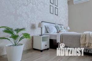 1-к квартира, посуточно, 37м2, 5/17 этаж
