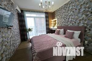2-к квартира, посуточно, 40м2, 8/17 этаж