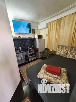 1-к квартира, посуточно, 12м2, 1/1 этаж