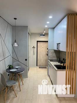 Студия квартира, посуточно, 35м2, 21/21 этаж