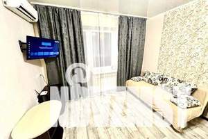 1-к квартира, посуточно, 40м2, 2/92 этаж