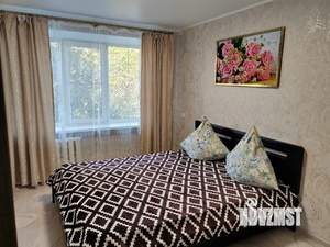 2-к квартира, посуточно, 42м2, 2/5 этаж