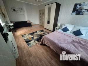 1-к квартира, посуточно, 55м2, 1/1 этаж