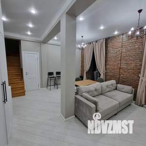 2-к квартира, посуточно, 70м2, 3/3 этаж