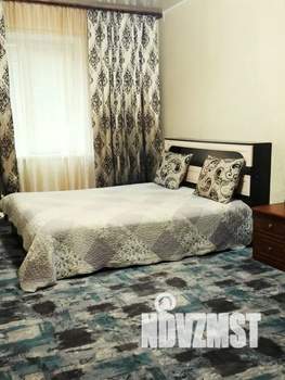 1-к квартира, посуточно, 42м2, 1/9 этаж