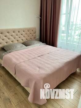 1-к квартира, посуточно, 40м2, 17/23 этаж