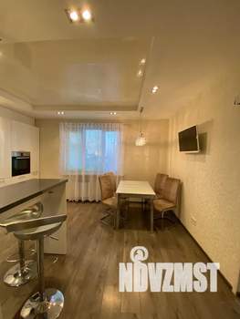 1-к квартира, посуточно, 56м2, 8/10 этаж