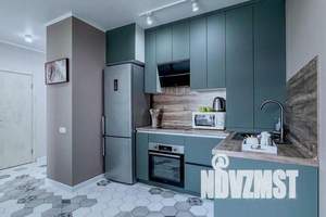 2-к квартира, посуточно, 39м2, 19/23 этаж