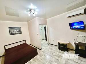 1-к квартира, посуточно, 35м2, 1/1 этаж