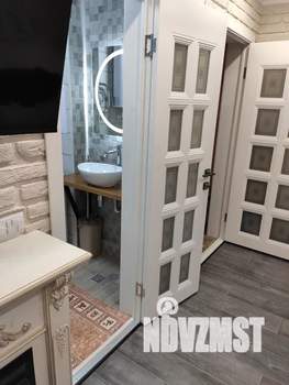 Студия квартира, посуточно, 27м2, 1/5 этаж