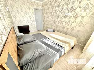 2-к квартира, посуточно, 45м2, 4/18 этаж