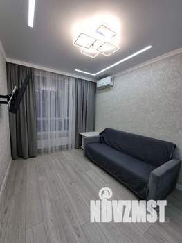 1-к квартира, посуточно, 38м2, 11/19 этаж