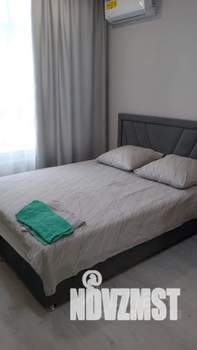 1-к квартира, посуточно, 38м2, 8/19 этаж