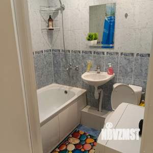 1-к квартира, посуточно, 32м2, 3/5 этаж