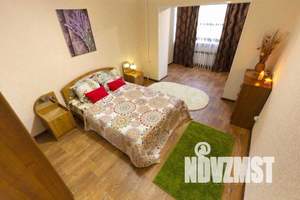 3-к квартира, посуточно, 10м2, 1/1 этаж