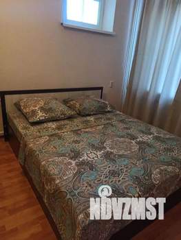 1-к квартира, посуточно, 35м2, 1/13 этаж