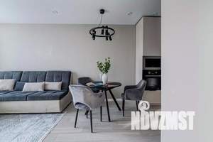 2-к квартира, посуточно, 38м2, 20/24 этаж