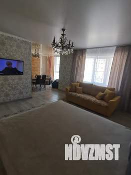 Студия квартира, посуточно, 43м2, 12/16 этаж