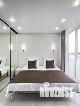 1-к квартира, посуточно, 40м2, 22/23 этаж