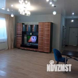 2-к квартира, посуточно, 80м2, 1/2 этаж