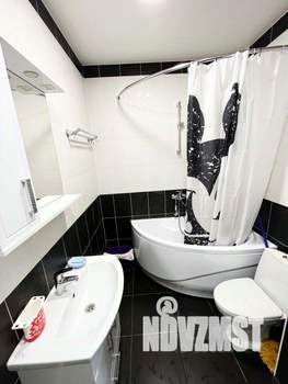 2-к квартира, посуточно, 50м2, 1/1 этаж