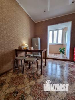 1-к квартира, посуточно, 40м2, 3/6 этаж