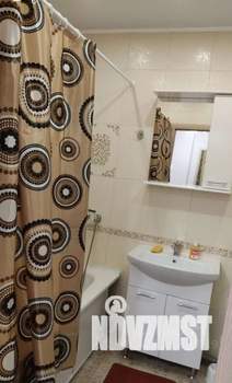 1-к квартира, посуточно, 42м2, 3/15 этаж