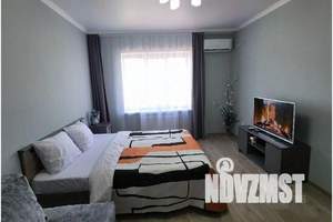 1-к квартира, посуточно, 38м2, 10/17 этаж