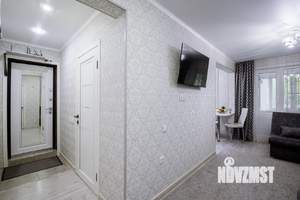 2-к квартира, посуточно, 45м2, 1/1 этаж