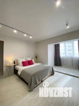 1-к квартира, посуточно, 52м2, 6/9 этаж