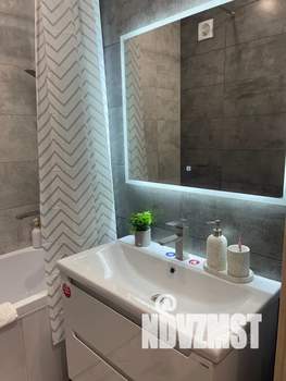 1-к квартира, посуточно, 43м2, 7/10 этаж