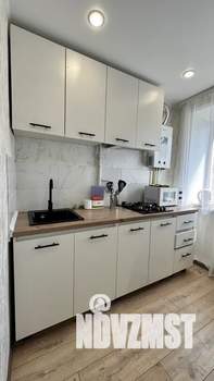 1-к квартира, посуточно, 30м2, 3/5 этаж