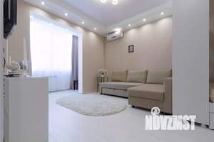 1-к квартира, посуточно, 42м2, 1/1 этаж