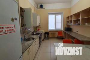4-к квартира, посуточно, 180м2, 1/3 этаж
