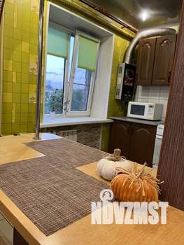 1-к квартира, посуточно, 50м2, 5/5 этаж