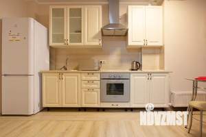 Студия квартира, посуточно, 35м2, 7/18 этаж