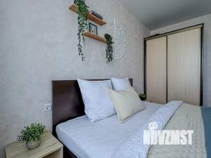 1-к квартира, посуточно, 37м2, 9/18 этаж