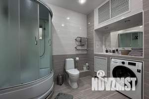 2-к квартира, посуточно, 45м2, 8/15 этаж