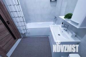 1-к квартира, посуточно, 40м2, 15/17 этаж
