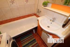 1-к квартира, посуточно, 65м2, 1/1 этаж