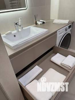 2-к квартира, посуточно, 47м2, 17/23 этаж