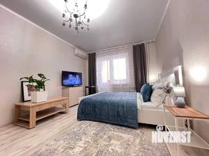 1-к квартира, посуточно, 40м2, 1/9 этаж