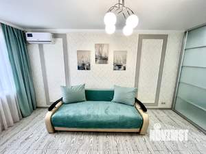 1-к квартира, посуточно, 50м2, 10/17 этаж