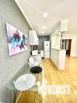 2-к квартира, посуточно, 65м2, 1/1 этаж