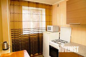 1-к квартира, посуточно, 32м2, 4/5 этаж