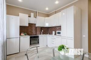 2-к квартира, посуточно, 47м2, 1/1 этаж