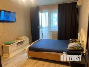 1-к квартира, посуточно, 32м2, 2/9 этаж